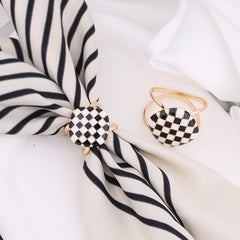 2024 New In-Women's Elegant Pearl Floral Scarf Ring Clip